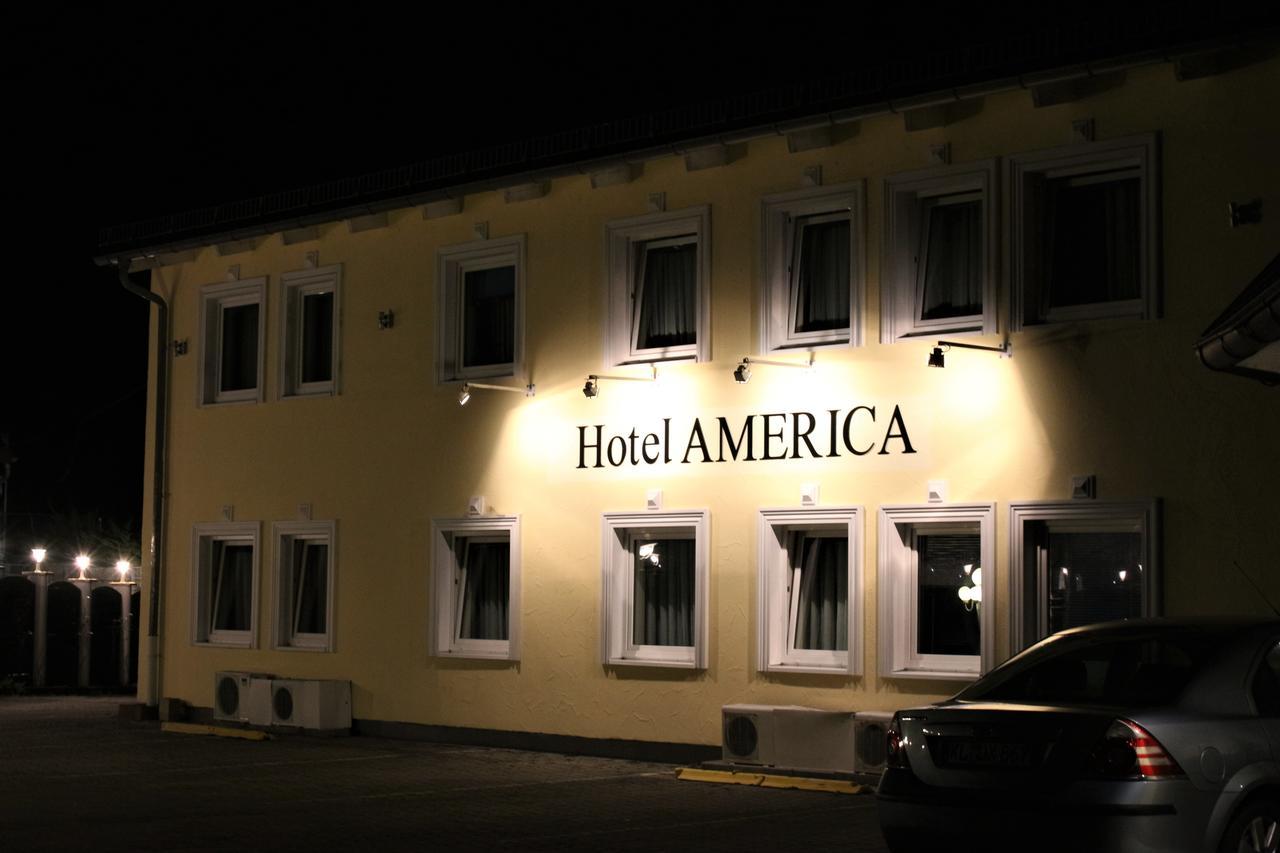 Hotel America Ramstein-Miesenbach Eksteriør billede